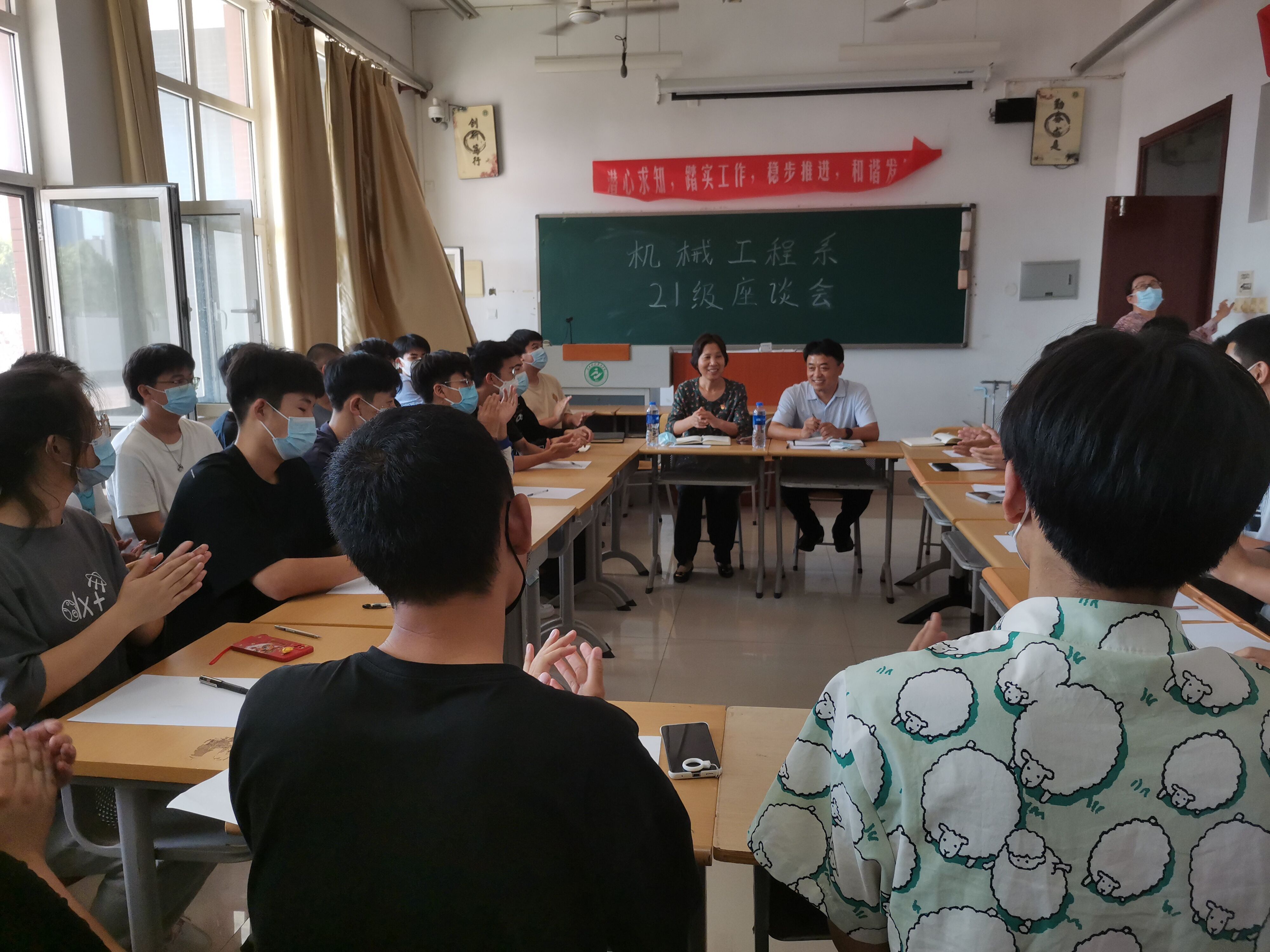 QQ图片20221003105030.jpg 雷电竞官网