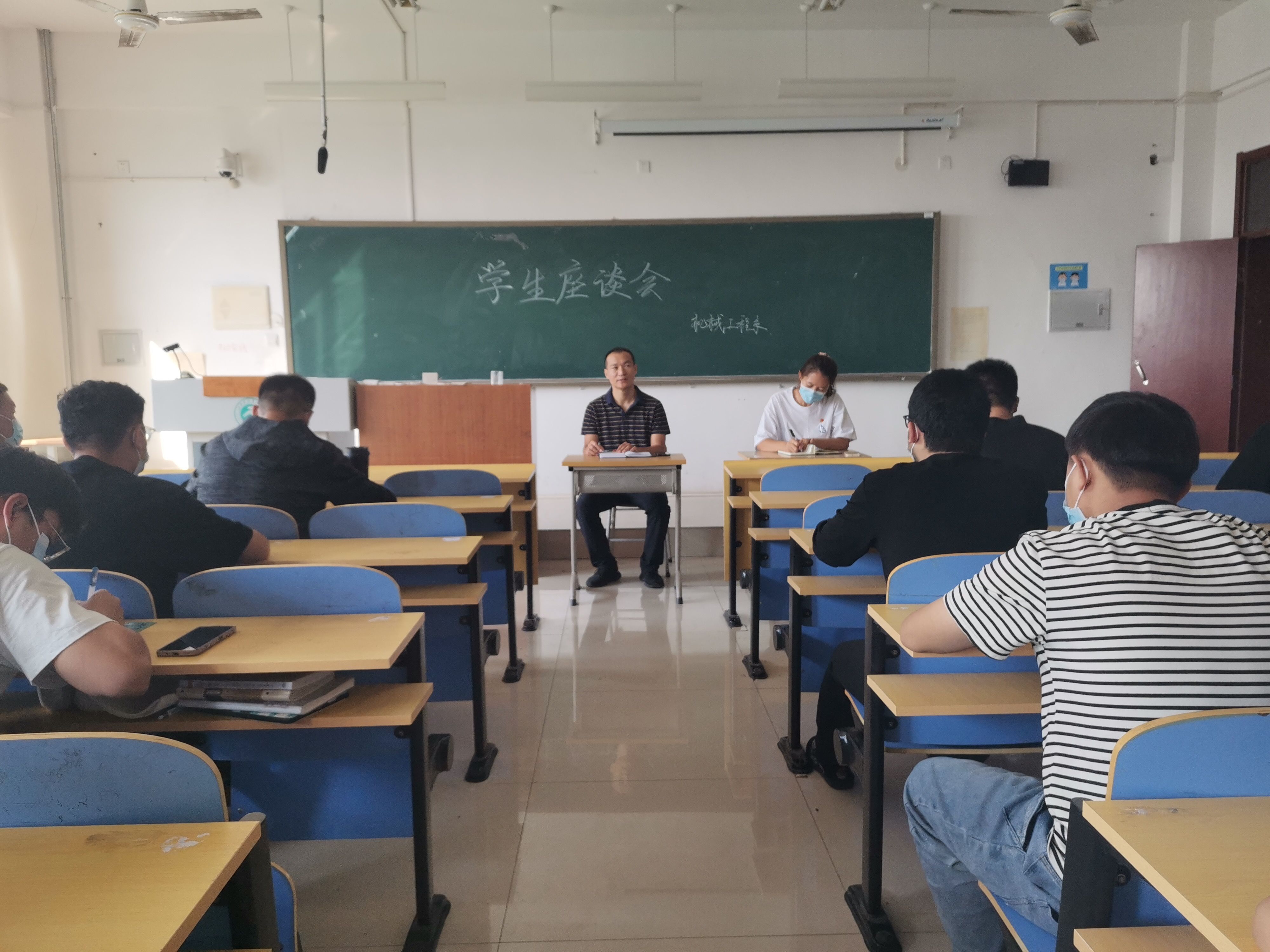 QQ图片20221003105122.jpg 雷电竞官网