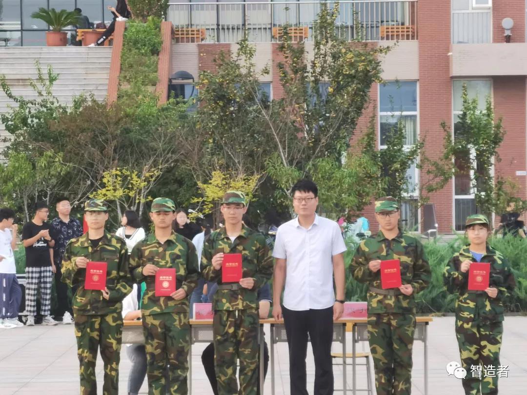 微信图片_20211027110729.jpg 雷电竞官网